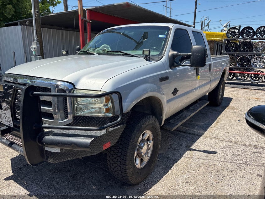 2005 Ford F-350 VIN 1FTWW31P65EA12539 IAAI salvage auction — NORMAL WEAR, Clear (Texas), sold $700 on 2026-07-09 (photo 2)