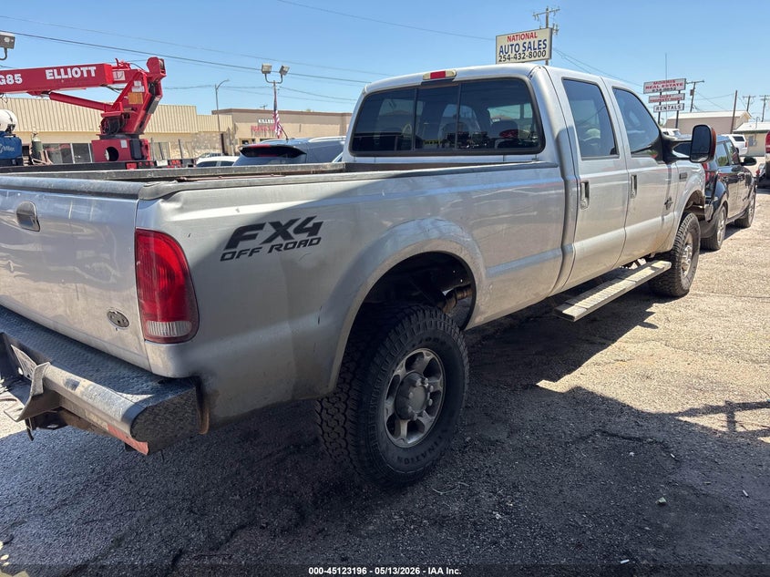 2005 Ford F-350 VIN 1FTWW31P65EA12539 IAAI salvage auction — NORMAL WEAR, Clear (Texas), sold $700 on 2026-07-09 (photo 4)