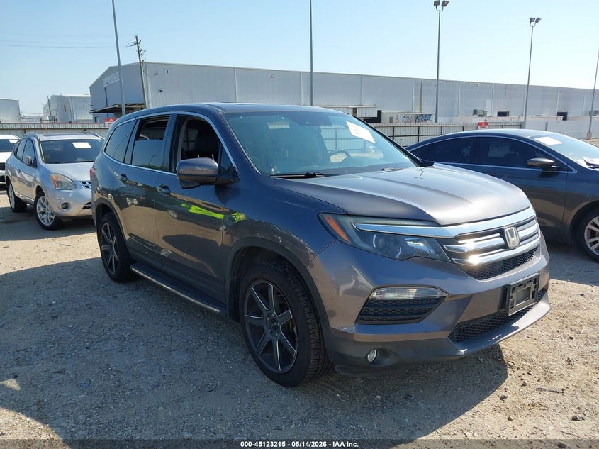 2017 Honda Pilot VIN 5FNYF5H68HB036345 IAAI salvage auction — LEFT SIDE, Original (Texas), sold $4,550 on 2026-07-09 (photo 1)