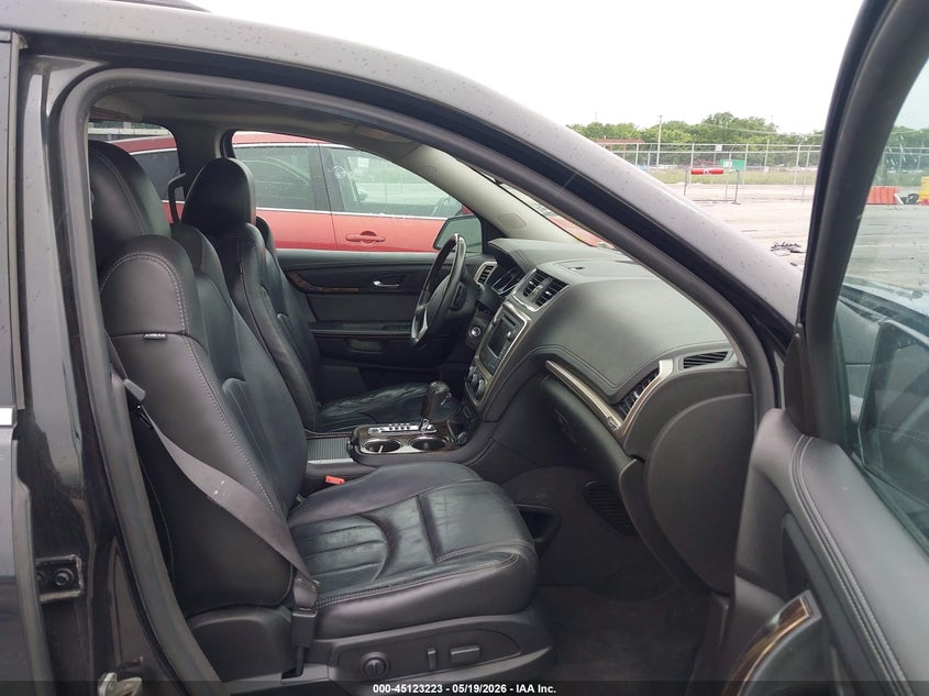 2014 Gmc Acadia VIN 1GKKRTKD0EJ323034 IAAI salvage auction — LEFT SIDE, Salvage (Illinois), sold $375 on 2026-07-19 (photo 5)