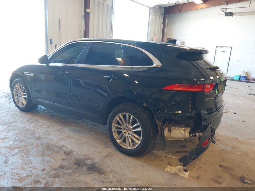 2018 Jaguar F-pace VIN SADCK2EV6JA271183 IAAI salvage auction — REAR END, Clear (Michigan), sold $5,000 on 2026-07-10 (photo 3)