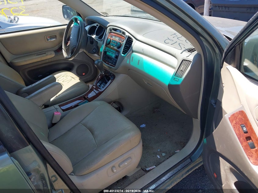 2006 Toyota Highlander VIN JTEEP21A460176526 IAAI salvage auction — NORMAL WEAR, Clear (Virginia), sold $1,050 on 2026-07-07 (photo 5)