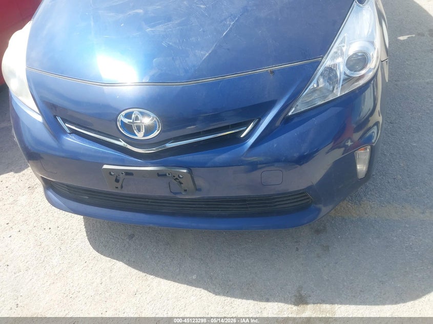 2012 Toyota Prius v VIN JTDZN3EU8C3147420 IAAI salvage auction — NORMAL WEAR, Original (Texas), sold $1,650 on 2026-07-13 (photo 6)