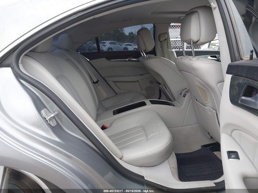 2014 Mercedes-benz Cls-klasse VIN WDDLJ7DB3EA100101 IAAI salvage auction — LEFT SIDE, Salvage (Kentucky), sold $3,575 on 2026-07-27 (photo 8)