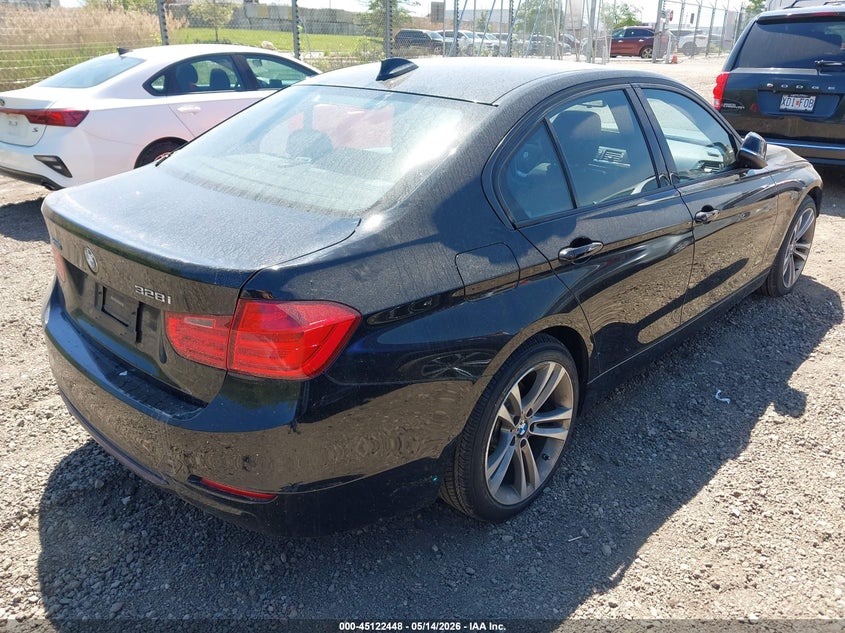2015 BMW 3er VIN WBA3B3G55FNT19090 IAAI salvage auction — LEFT FRONT, Salvage (Illinois), sold $3,400 on 2026-07-08 (photo 4)