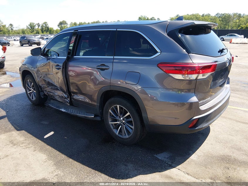 2019 Toyota Highlander VIN 5TDKZRFH5KS561245 IAAI salvage auction — LEFT SIDE, Salvage (South Carolina), sold $8,700 on 2026-07-29 (photo 3)
