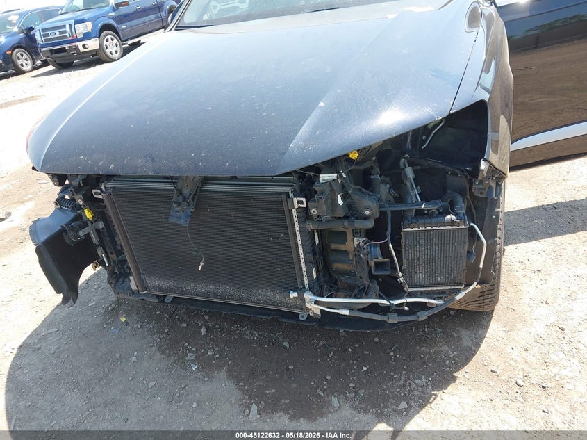2018 Audi Q7 VIN WA1VAAF72JD020266 IAAI salvage auction — FRONT END, Salvage (Kentucky), sold $6,250 on 2026-07-09 (photo 6)