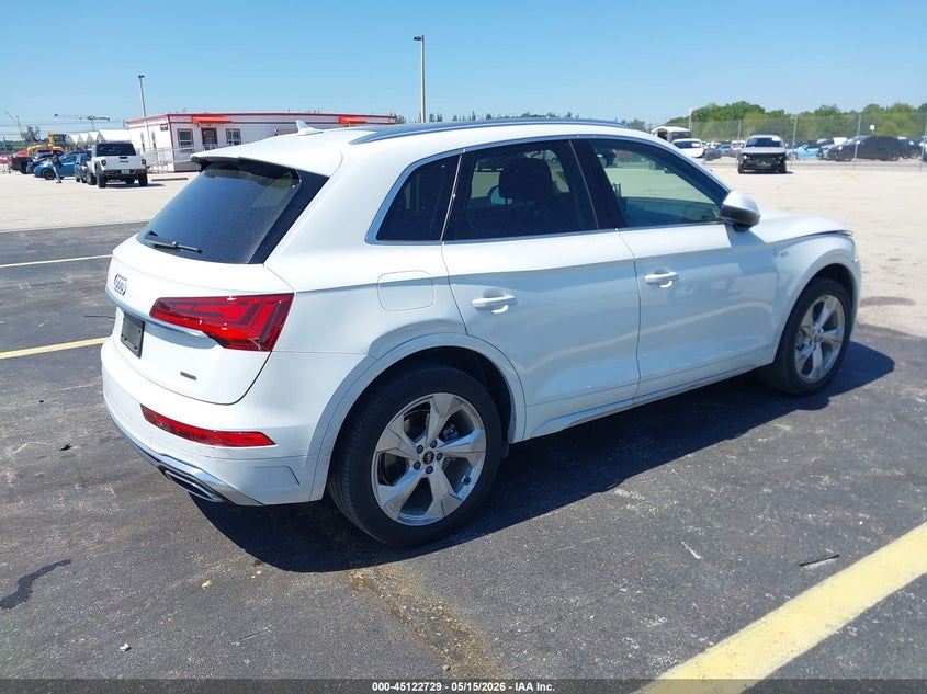 2023 Audi Q5 VIN WA1EAAFY7P2031874 IAAI salvage auction — RIGHT FRONT, Rebuildable (Florida), sold $17,500 on 2026-08-02 (photo 4)