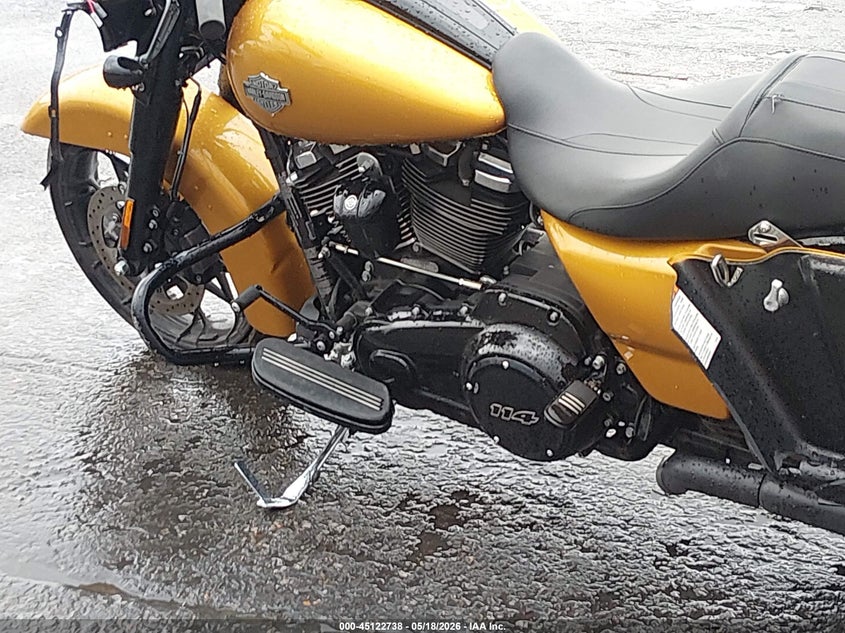 2023 Harley-davidson Street glide VIN 1HD1KRP18PB601140 IAAI salvage auction — FRONT END, Salvage (Missouri), sold $7,200 on 2026-07-15 (photo 9)