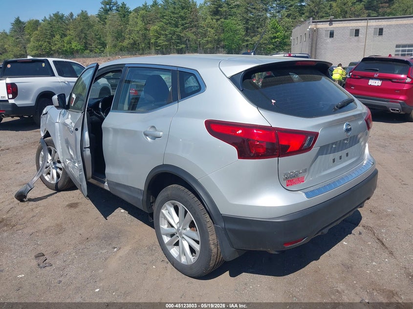 2018 Nissan Rogue VIN JN1BJ1CR1JW600291 IAAI salvage auction — LEFT FRONT, Salvage (Massachusetts), sold $2,250 on 2026-07-10 (photo 3)