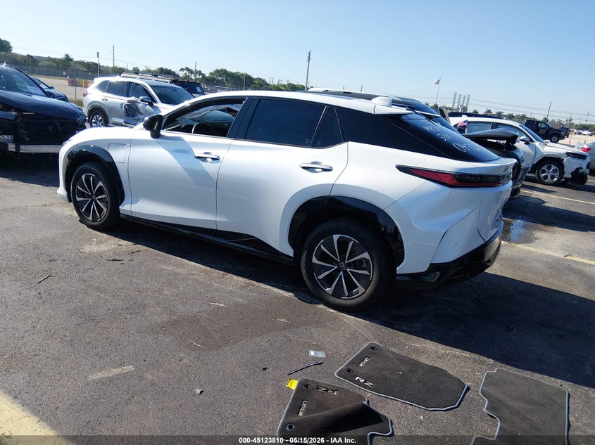 2024 Lexus Rz VIN JTJABABB7RA000472 IAAI salvage auction — SIDE, Rebuildable (Florida), sold $17,100 on 2026-07-16 (photo 3)