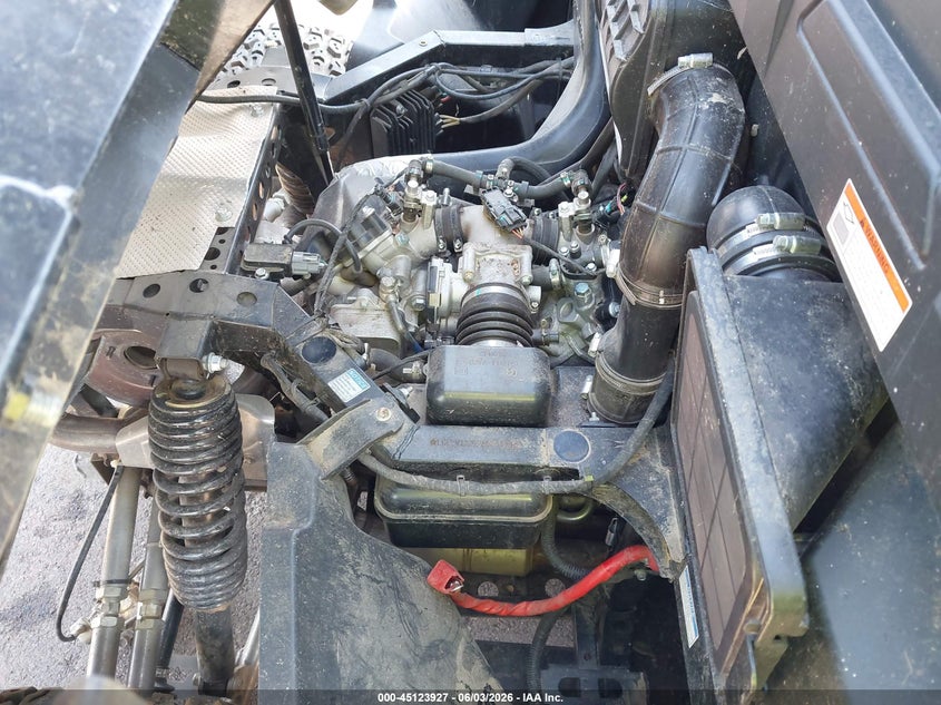 2023 Cf moto Uforce VIN LCELV1Z29P6003320 IAAI salvage auction — UNDERCARRIAGE, Bill Of Sale (Mississippi), sold $2,825 on 2026-09-15 (photo 8)