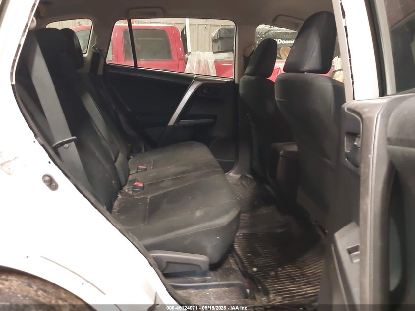 2018 Toyota Rav 4 VIN JTMBFREV4JJ231687 IAAI salvage auction — RIGHT SIDE, Salvage (Vermont), sold $6,500 on 2026-07-16 (photo 3)