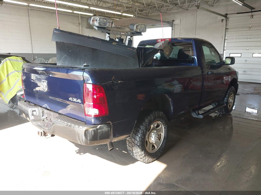 2018 Ram 2500 VIN 3C6LR5AT3JG363597 IAAI salvage auction — LEFT & RIGHT, Sf97 (New York), sold $10,925 on 2026-07-31 (photo 4)