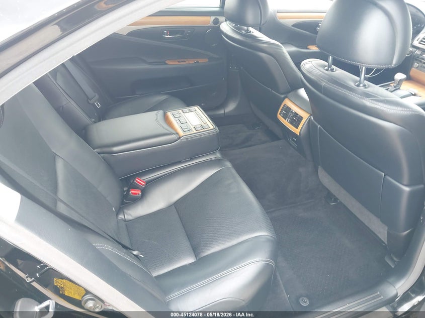 2014 Lexus Ls VIN JTHGL1EF9E5051367 IAAI salvage auction — HAIL, Original (Texas), sold $9,700 on 2026-07-29 (photo 8)