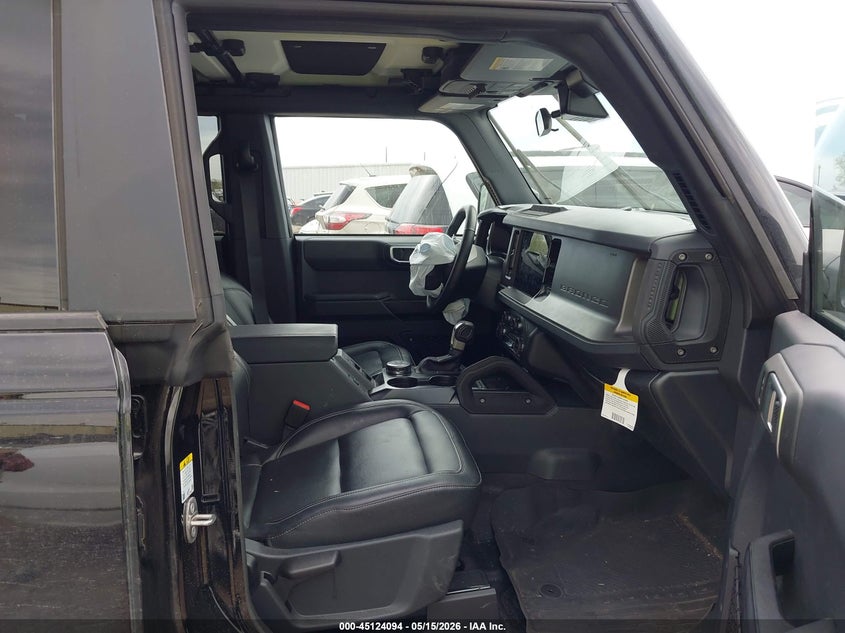 2025 Ford Bronco VIN 1FMEE7BHXSLB74724 IAAI salvage auction — FRONT END, Clear (Michigan), sold $13,400 on 2026-07-30 (photo 5)