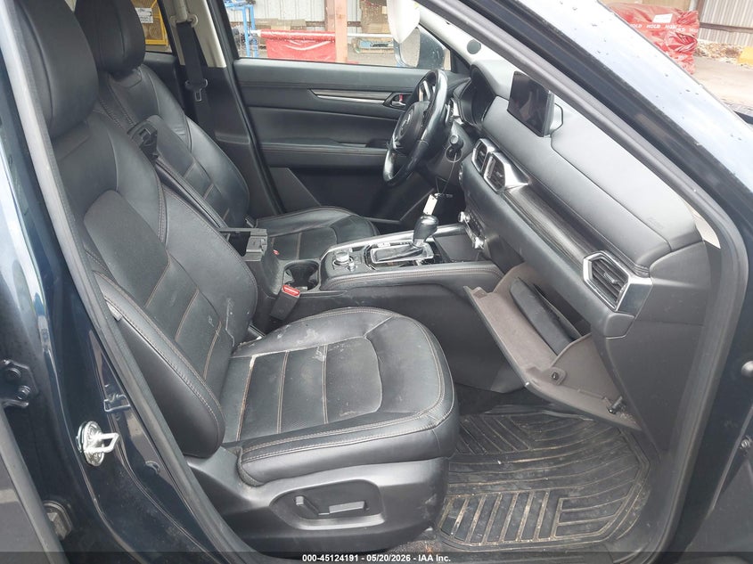 2021 Mazda Cx-5 VIN JM3KFBDM1M1343200 IAAI salvage auction — RIGHT FRONT, Salvage (Mississippi), sold $6,750 on 2026-07-16 (photo 5)