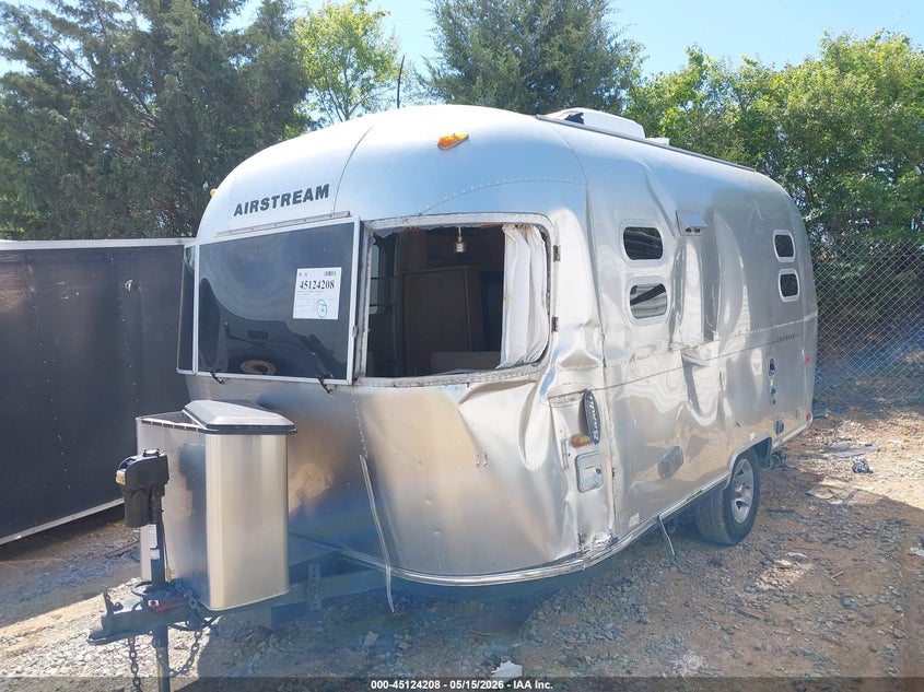 2007 Airstream Safari VIN 1STCPAA187J521575 IAAI salvage auction — Unknown, Clear (Tennessee), sold $900 on 2026-09-01 (photo 2)