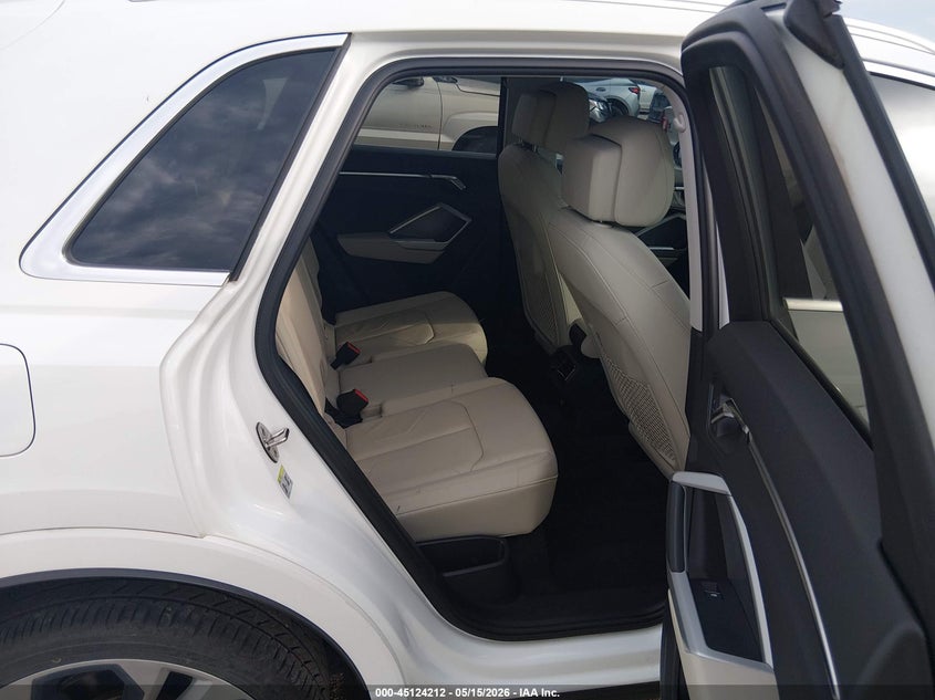 2020 Audi Q3 VIN WA1EECF36L1111753 IAAI salvage auction — FRONT END, Salvage (Arkansas), sold $7,300 on 2026-07-23 (photo 8)