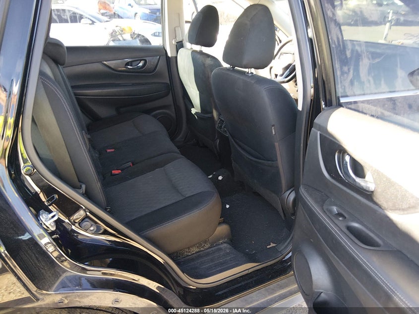 2018 Nissan Rogue VIN JN8AT2MT0JW463092 IAAI salvage auction — REAR END, Salvage (Alabama), sold $1,400 on 2026-07-14 (photo 8)