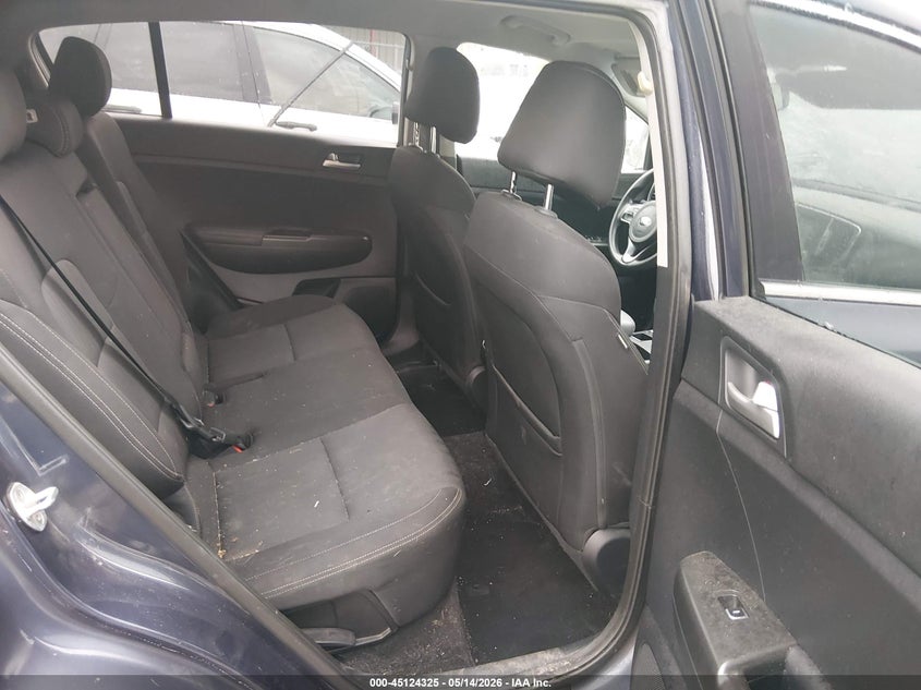2017 Kia Sportage VIN KNDPMCAC6H7258216 IAAI salvage auction — FRONT END, Salvage (West Virginia), sold $2,900 on 2026-08-02 (photo 8)