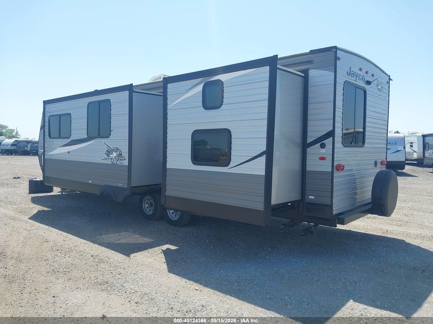 2020 Jayco Other VIN 1UJBJ0BT0L17T0387 IAAI salvage auction — HAIL, Regular Certificate (Iowa), sold $9,800 on 2026-07-14 (photo 3)