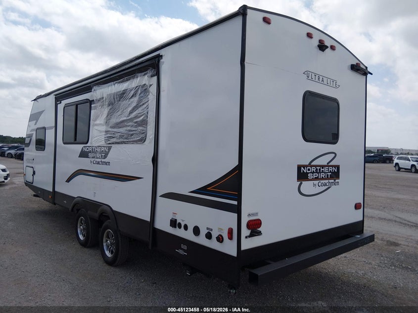 2025 Coachmen 2557rb VIN 5ZT2SBRB6SS048191 IAAI salvage auction — STORM DAMAGE, Salvage (Texas), sold $3,050 on 2026-07-21 (photo 3)