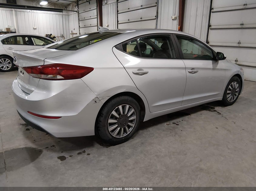 2017 Hyundai Elantra VIN KMHD74LF7HU114632 IAAI salvage auction — THEFT, Salvage (Illinois), sold $2,050 on 2026-07-21 (photo 4)