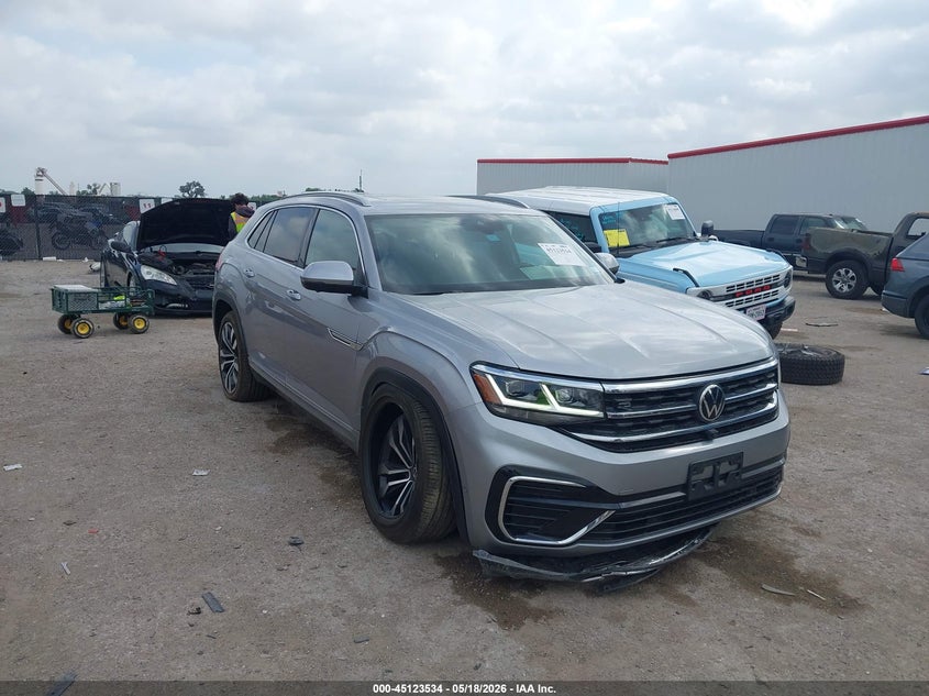 2020 Volkswagen Atlas cross sport VIN 1V2TE2CA3LC206249 IAAI salvage auction — FRONT END, Salvage (Texas), sold $9,000 on 2026-07-24 (photo 1)
