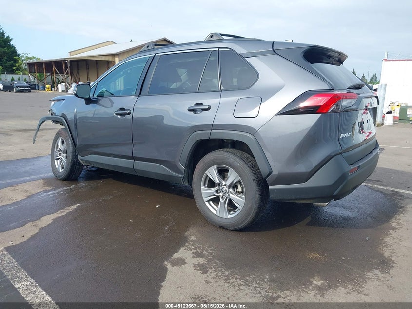 2022 Toyota Rav 4 VIN 2T3P1RFV6NC256912 IAAI salvage auction — FRONT END, Salvage (Oregon), sold $5,150 on 2026-07-24 (photo 3)