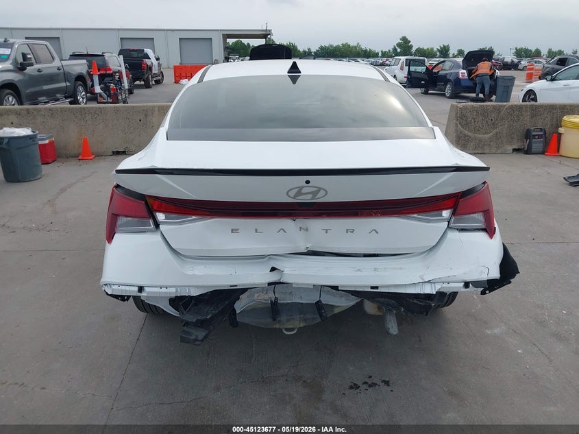 2025 Hyundai Elantra VIN KMHLM4DG2SU994013 IAAI salvage auction — REAR END, Original (Texas), sold $5,575 on 2026-07-29 (photo 6)