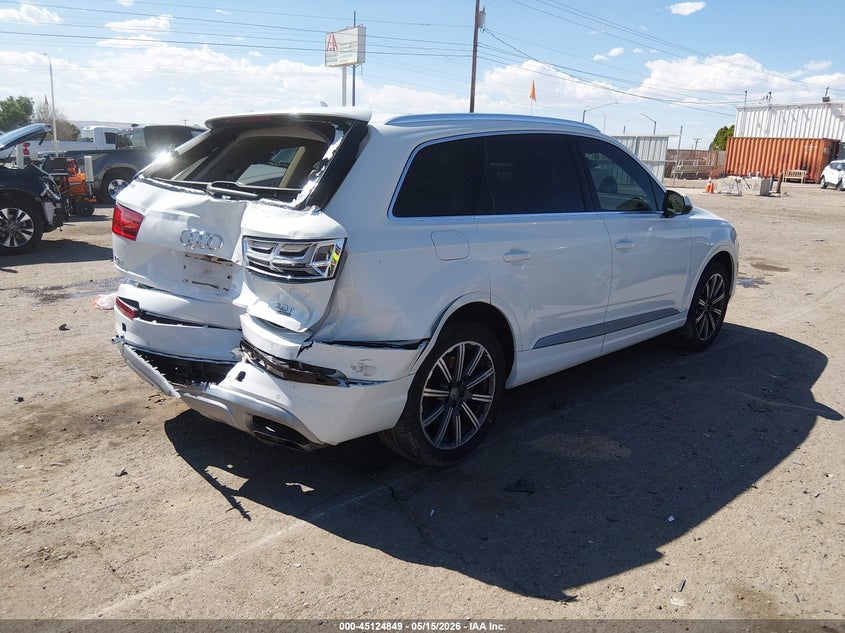2017 Audi Q7 VIN WA1LAAF77HD018319 IAAI salvage auction — REAR END, Salvage Title, sold $6,200 on 2026-08-24 (photo 4)
