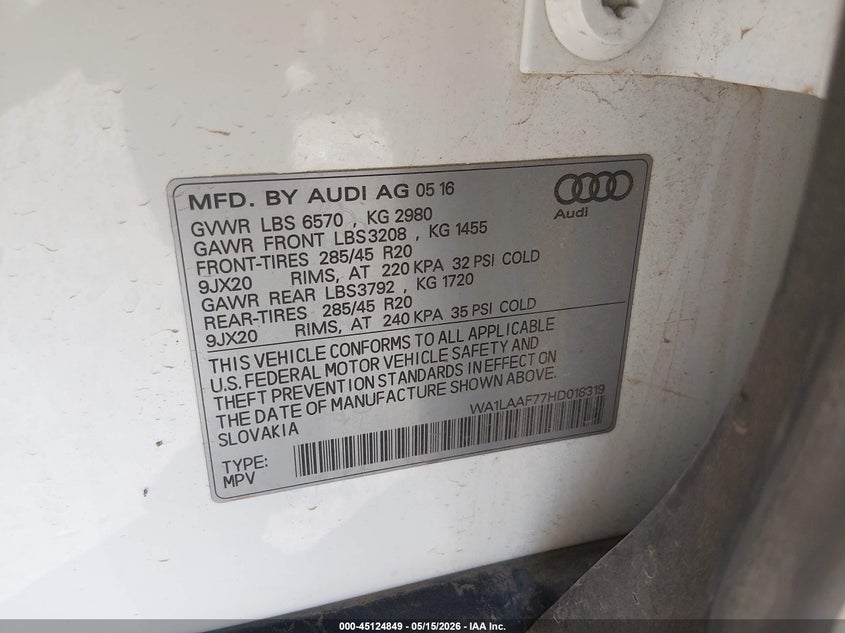 2017 Audi Q7 VIN WA1LAAF77HD018319 IAAI salvage auction — REAR END, Salvage Title, sold $6,200 on 2026-08-24 (photo 9)
