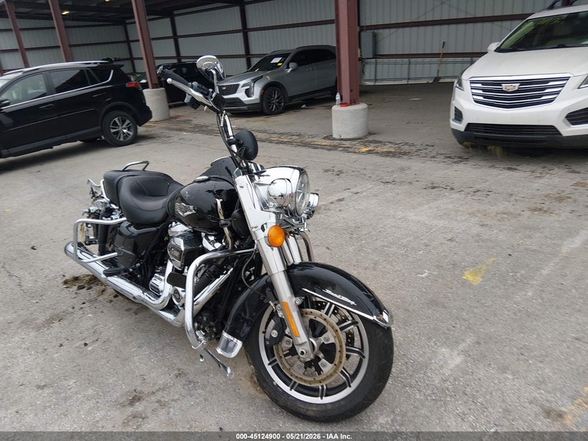 2019 Harley-davidson Road king VIN 1HD1FBC15KB672077 IAAI salvage auction — REAR END, Salvage (Missouri), sold $3,800 on 2026-07-07 (photo 1)
