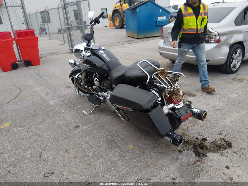 2019 Harley-davidson Road king VIN 1HD1FBC15KB672077 IAAI salvage auction — REAR END, Salvage (Missouri), sold $3,800 on 2026-07-07 (photo 3)