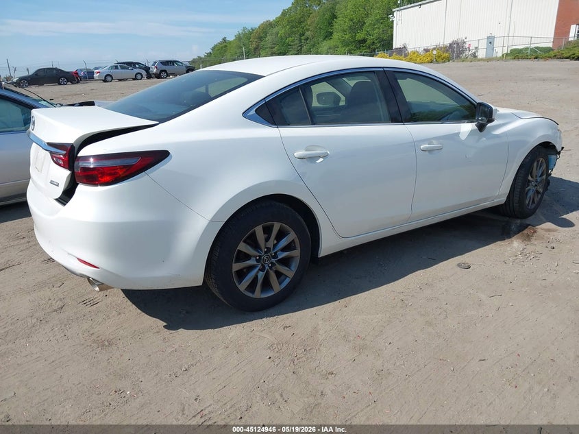 2018 Mazda 6 VIN JM1GL1UMXJ1312024 IAAI salvage auction — RIGHT FRONT, Salvage (Massachusetts), sold $2,050 on 2026-07-21 (photo 4)