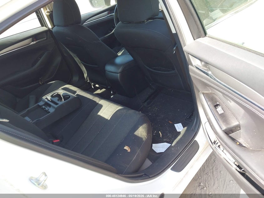 2018 Mazda 6 VIN JM1GL1UMXJ1312024 IAAI salvage auction — RIGHT FRONT, Salvage (Massachusetts), sold $2,050 on 2026-07-21 (photo 8)