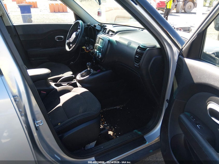 2019 Kia Soul VIN KNDJN2A21K7696055 IAAI salvage auction — RIGHT FRONT, Salvage (Tennessee), sold $1,675 on 2026-07-09 (photo 5)