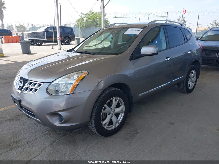 2011 Nissan Rogue VIN JN8AS5MT1BW158187 IAAI salvage auction — RIGHT SIDE, Salvage (California), sold $775 on 2026-07-29 (photo 2)