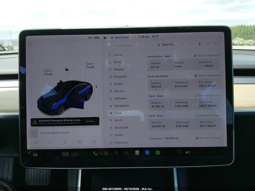 2019 Tesla Model 3 VIN 5YJ3E1EB5KF510976 IAAI salvage auction — RIGHT SIDE, Salvage (California), sold $5,050 on 2026-07-20 (photo 7)