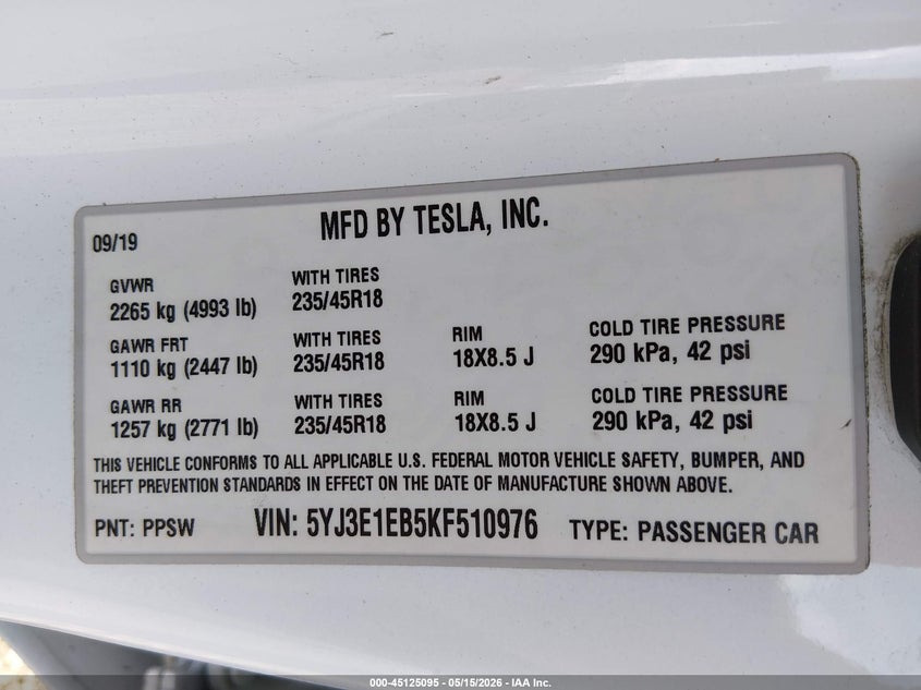 2019 Tesla Model 3 VIN 5YJ3E1EB5KF510976 IAAI salvage auction — RIGHT SIDE, Salvage (California), sold $5,050 on 2026-07-20 (photo 9)
