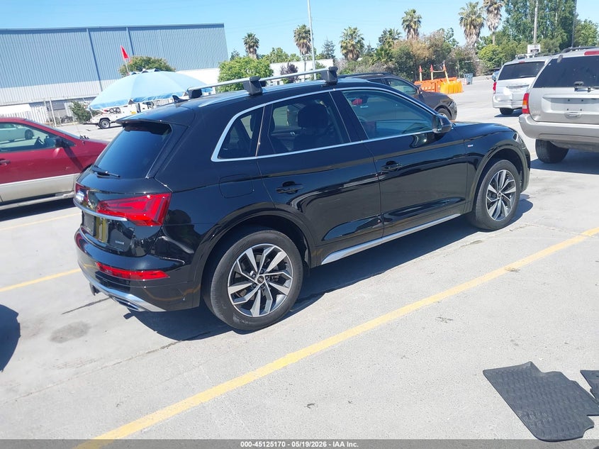 2023 Audi Q5 VIN WA1EAAFY7P2105147 IAAI salvage auction — SIDE, Salvage (California), sold $17,300 on 2026-07-20 (photo 4)