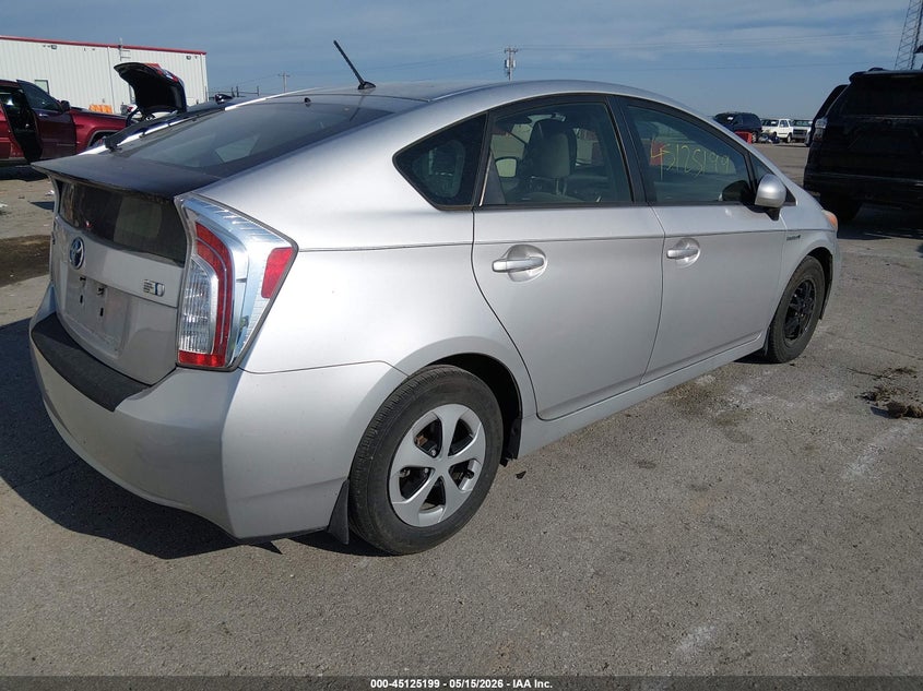 2013 Toyota Prius VIN JTDKN3DU4D5605026 IAAI salvage auction — FRONT END, Salvage (Missouri), sold $1,425 on 2026-07-30 (photo 4)