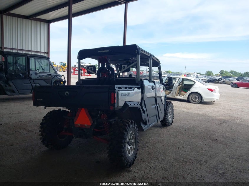 2025 Can-am/ brp Traxter VIN 3JBUAAX46SK001262 IAAI salvage auction — LEFT FRONT, Original (Texas), sold $7,700 on 2026-07-28 (photo 4)