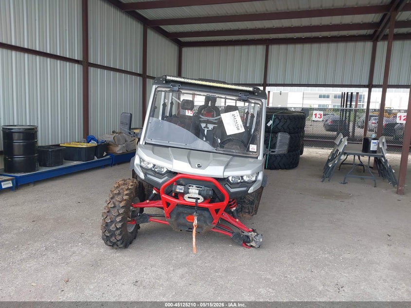 2025 Can-am/ brp Traxter VIN 3JBUAAX46SK001262 IAAI salvage auction — LEFT FRONT, Original (Texas), sold $7,700 on 2026-07-28 (photo 5)