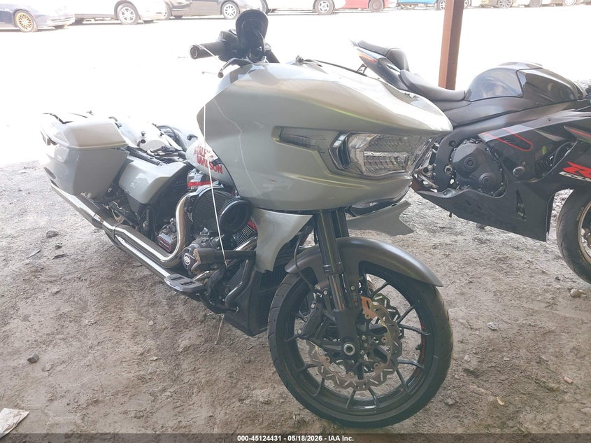 2025 Harley-davidson Road glide VIN 1HD1TL810SB958880 IAAI salvage auction — FRONT & REAR, Salvage (Tennessee), sold $20,050 on 2026-07-14 (photo 1)
