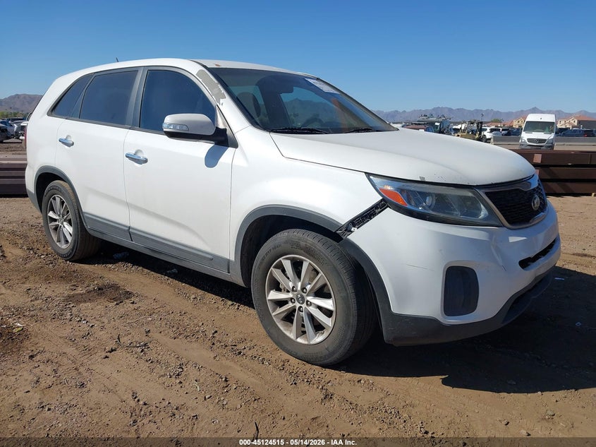 2015 Kia Sorento VIN 5XYKT3A62FG621943 IAAI salvage auction — NORMAL WEAR, Salvage (Texas), sold $975 on 2026-07-21 (photo 1)