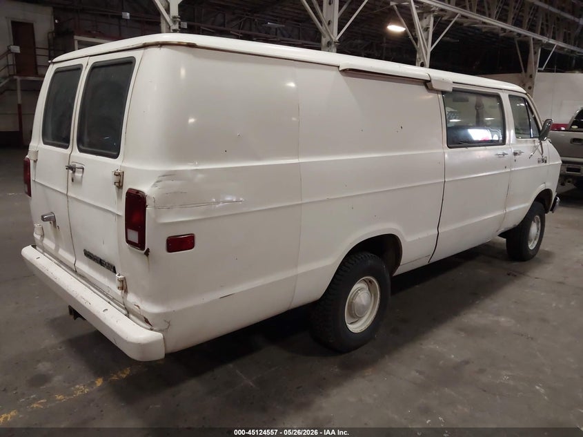 1982 Dodge Ram van VIN 2B7HB23P4CK142551 IAAI salvage auction — REAR END, Clear (Oregon), sold $225 on 2026-07-09 (photo 4)
