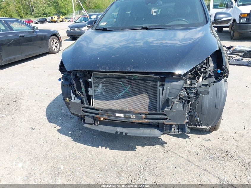 2017 Kia Sorento VIN 5XYPKDA56HG306782 IAAI salvage auction — FRONT END, Salvage (Massachusetts), sold $1,800 on 2026-07-17 (photo 6)