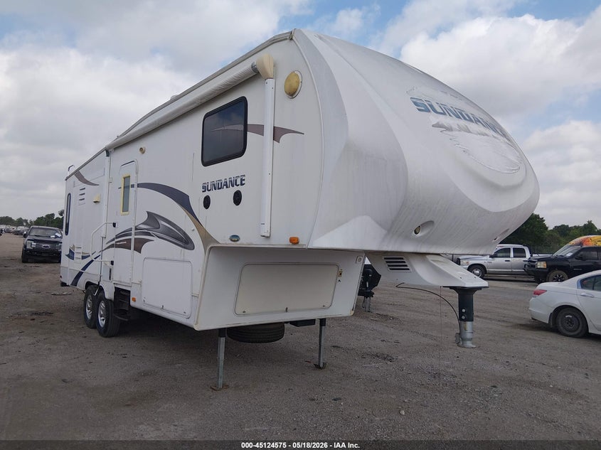 2010 Heartland rv Sundance VIN 5SFSG2922AE206667 IAAI salvage auction — HAIL, Original (Texas), sold $525 on 2026-07-28 (photo 1)